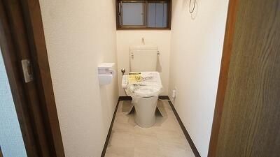 ��ʌ�����s�厚���s���т̃A�p�[�g�̃g�C��