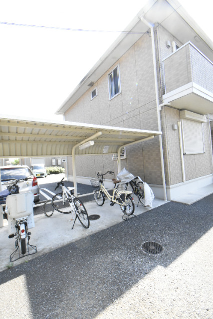 ��ʌ�����s����T���ڂ̃A�p�[�g�̂��̑�