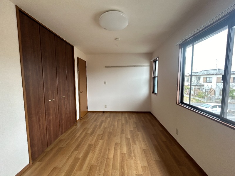 ��ʌ��s�c�s����S���ڂ̃A�p�[�g�̂��̑������E�X�y�[�X