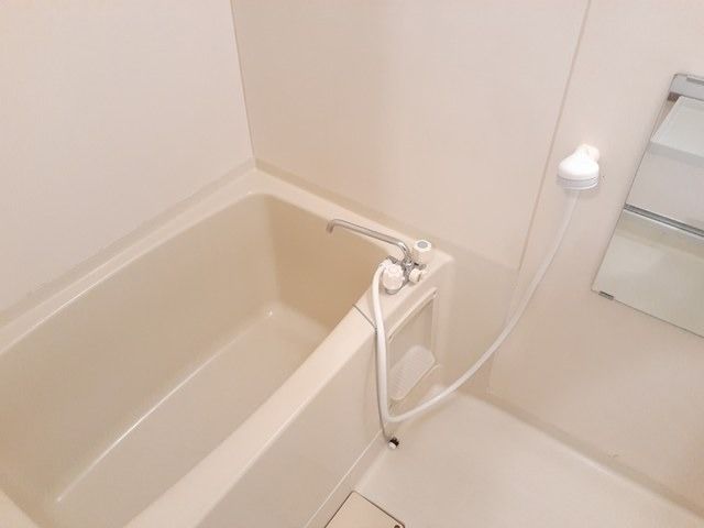 ��ʌ������s�����̃}���V�����̃o�X