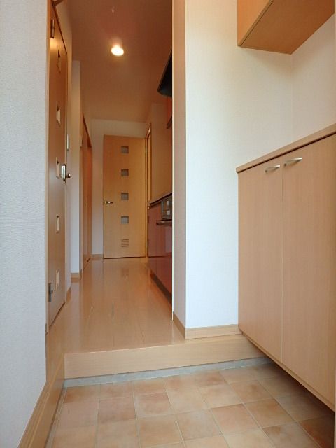 ��ʌ��������܎s��{��V�����P���ڂ̃A�p�[�g�̌���