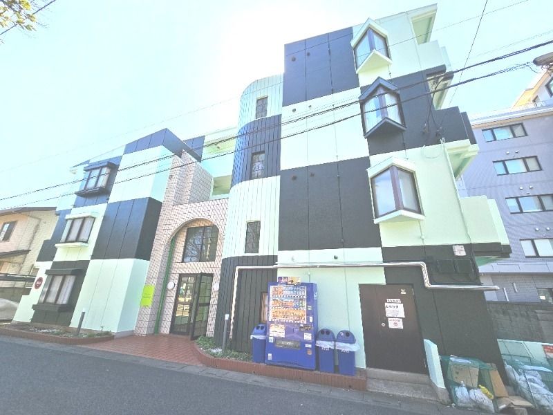 ��ʌ��������܎s�����擌��{�T���ڂ̃}���V�����̌����O��