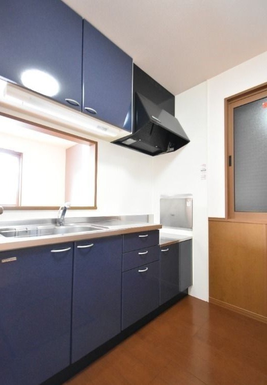 ��ʌ��������܎s���撆���Q���ڂ̃A�p�[�g�̃L�b�`��