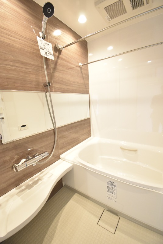 ��ʌ��������܎s������㗎���U���ڂ̃}���V�����̃o�X