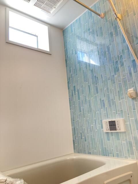 ��ʌ��������܎s�����擌��{�U���ڂ̃A�p�[�g�̃o�X