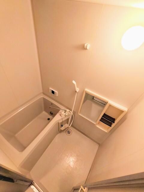 ��ʌ��������܎s������x�蒬�̃A�p�[�g�̃o�X