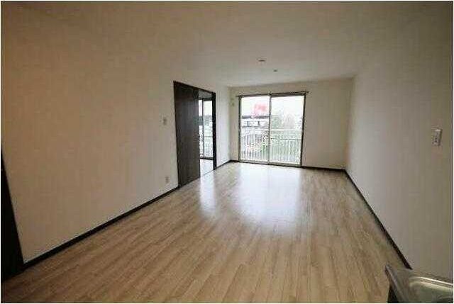 ��ʌ��������܎s������x�蒬�̃A�p�[�g�̂��̑������E�X�y�[�X