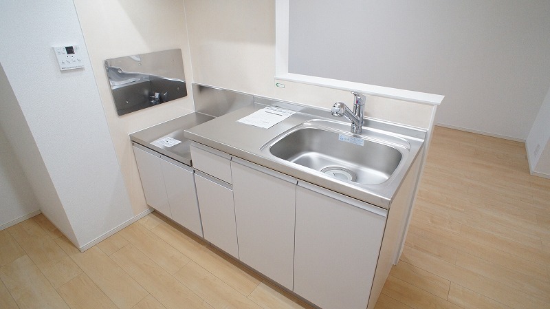 ��ʌ�����s�厚�����̃A�p�[�g�̃L�b�`��