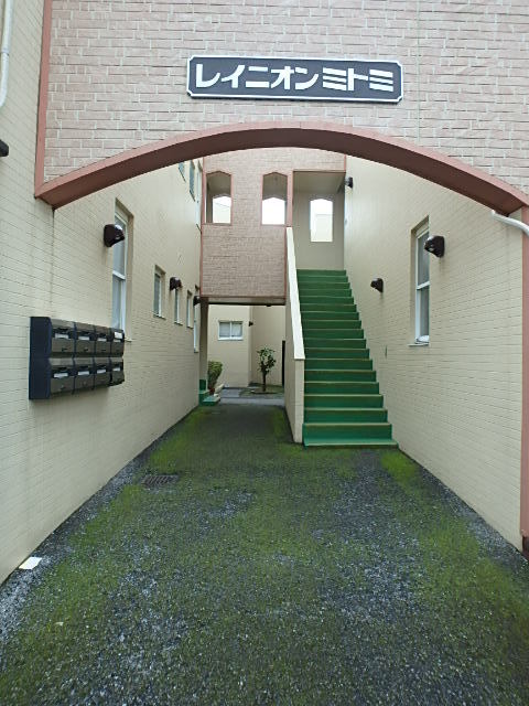 ��ʌ��������܎s������厚�쒆�ۂ̃}���V�����̃G���g�����X