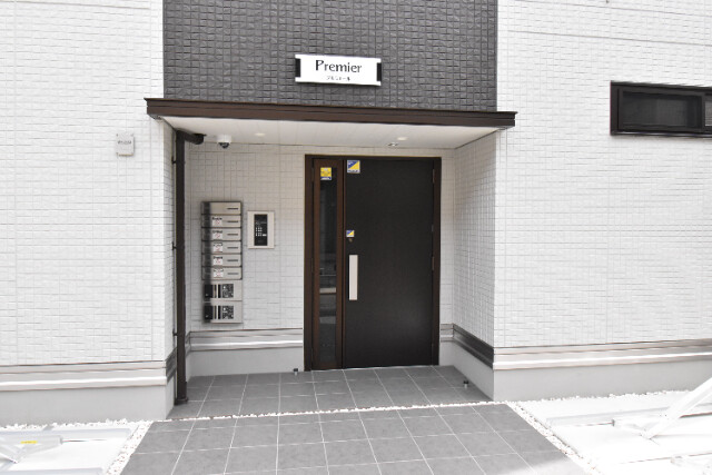 ��ʌ��z�J�s��z�J�P���ڂ̃A�p�[�g�̃G���g�����X