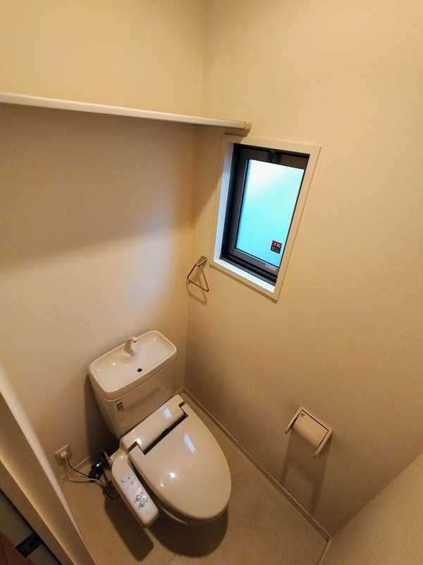 ��ʌ��������܎s������{�����Q���ڂ̃e���X�n�E�X�̃g�C��