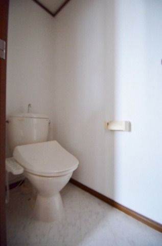 ��ʌ��@�c�s���V�h�U���ڂ̃A�p�[�g�̃g�C��