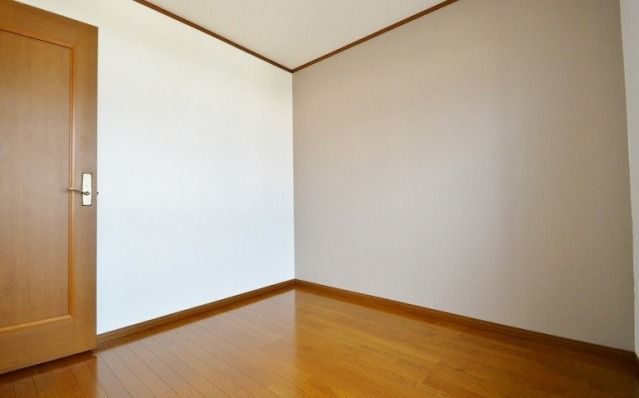 ��ʌ��@�c�s���V�h�U���ڂ̃A�p�[�g�̂��̑�