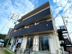 ��ʌ��������܎s�΋�厚���111-4�̃A�p�[�g�̌����O��