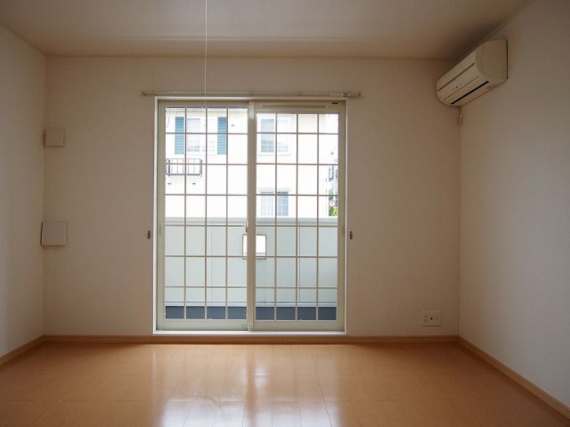 ��ʌ��������܎s������厚�@���̃A�p�[�g�̋��ԁE���r���O