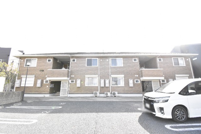 ��ʌ��������܎s������厚�@��1538-1�̃A�p�[�g�̌����O��