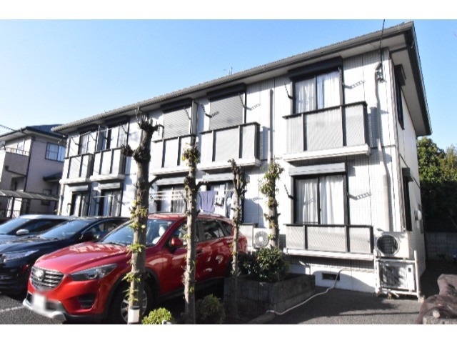 ��ʌ��������܎s��{�捂�@���R����47�̃A�p�[�g�̌����O��