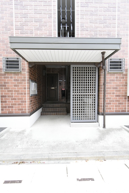 ��ʌ��������܎s����厚���V�n�̃A�p�[�g�̃G���g�����X