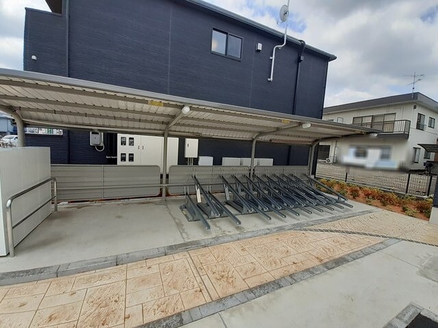 ��ʌ�����s�厚���s�g���̃A�p�[�g�̂��̑�