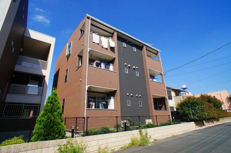 ��ʌ������s�����S����1-5�̃A�p�[�g�̌����O��