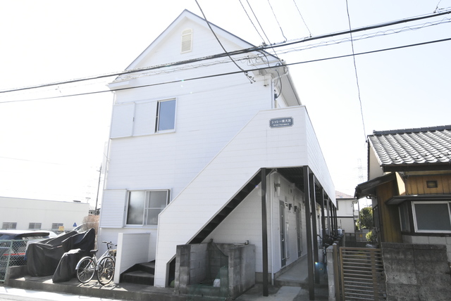 ��ʌ��������܎s�����擌��{�U����35-9�̃A�p�[�g�̌����O��