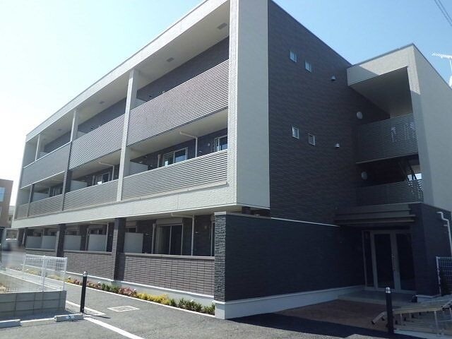 ��ʌ������s���v��851-1�̃}���V�����̌����O��