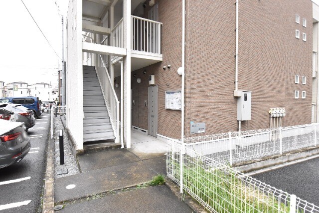 ��ʌ�����s���L�P���ڂ̃A�p�[�g�̃G���g�����X