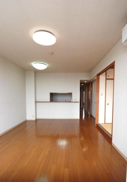 ��ʌ������s���v��̃}���V�����̋��ԁE���r���O