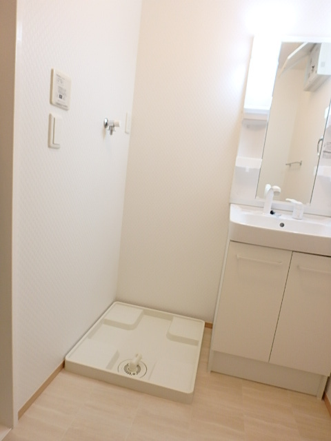 ��ʌ��������܎s�k�擌�听���P���ڂ̃A�p�[�g�̂��̑�