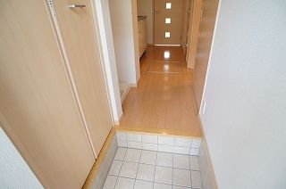 ��ʌ�����s���L�P���ڂ̃A�p�[�g�̌���