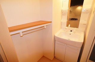 ��ʌ�����s���L�P���ڂ̃A�p�[�g�̐��ʏ�