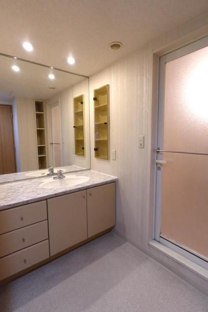 ��ʌ������s���v��̃}���V�����̐��ʏ�