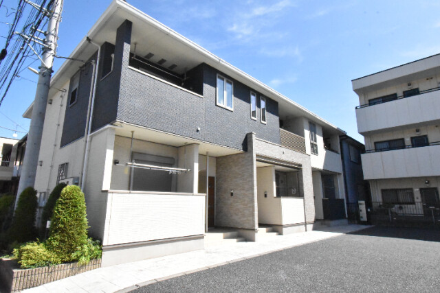 ��ʌ��������܎s���厚�~�����̃A�p�[�g�̃G���g�����X