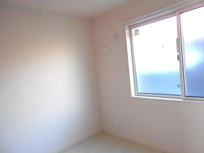 ��ʌ��������܎s�΋�厚�O���̃A�p�[�g�̂��̑������E�X�y�[�X