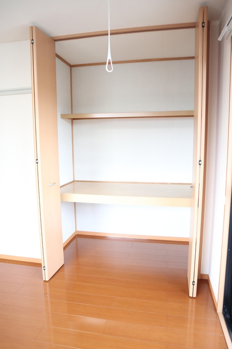 ��ʌ�����s�k����P���ڂ̃A�p�[�g�̎��[