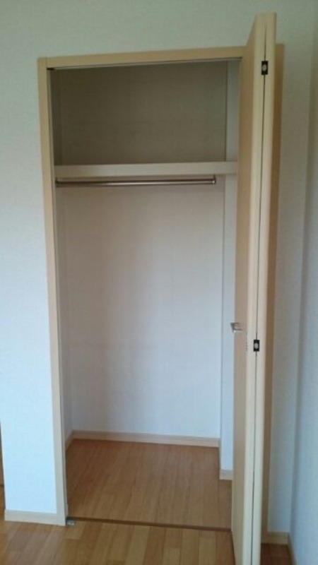 ��ʌ��k�����S�ɓޒ����R���ڂ̃}���V�����̎��[