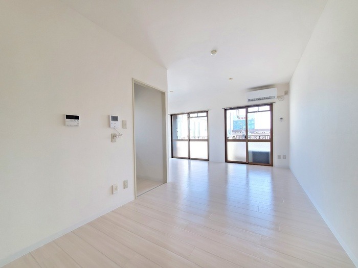 ��ʌ��������܎s��{��V�����P���ڂ̃}���V�����̋��ԁE���r���O