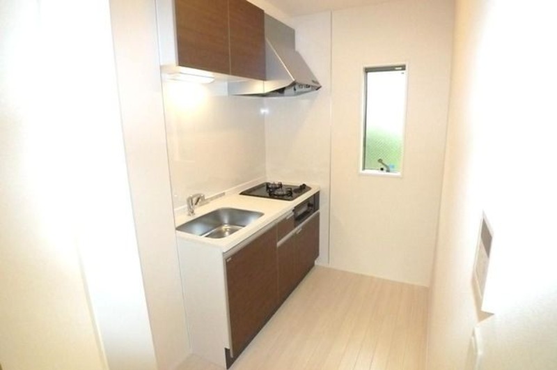 ��ʌ�����s�厚�����̃A�p�[�g�̃L�b�`��