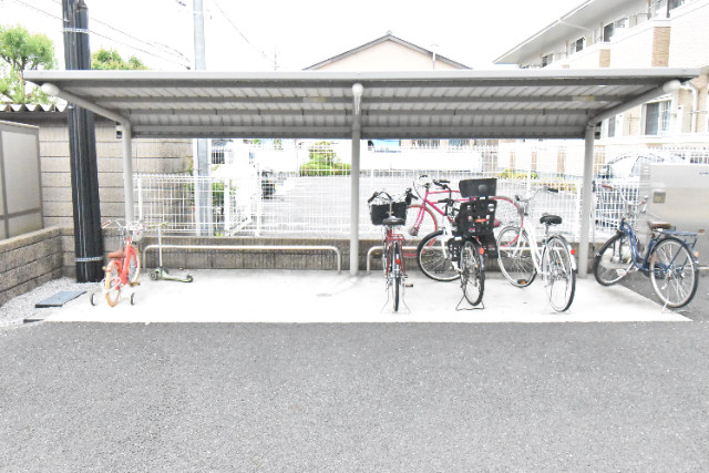 ��ʌ�����s�˒˓��R���ڂ̃}���V�����̂��̑�