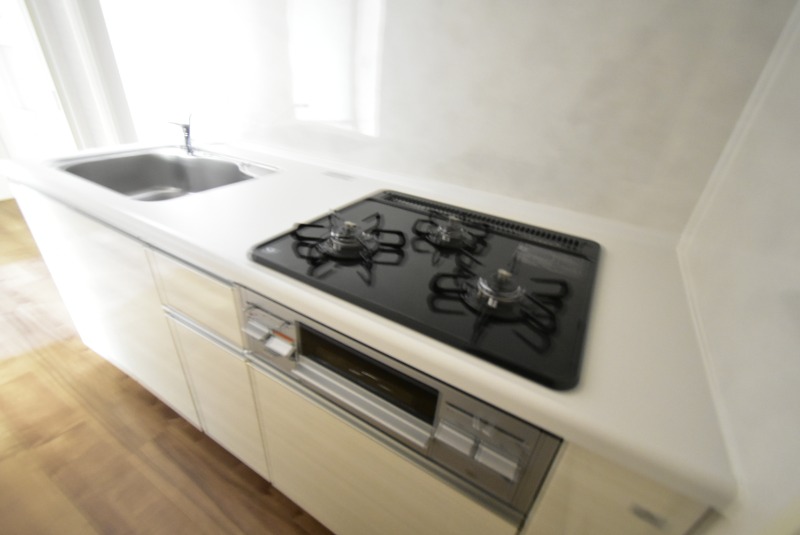 ��ʌ��������܎s��΋擌���Q���ڂ̃}���V�����̃L�b�`��