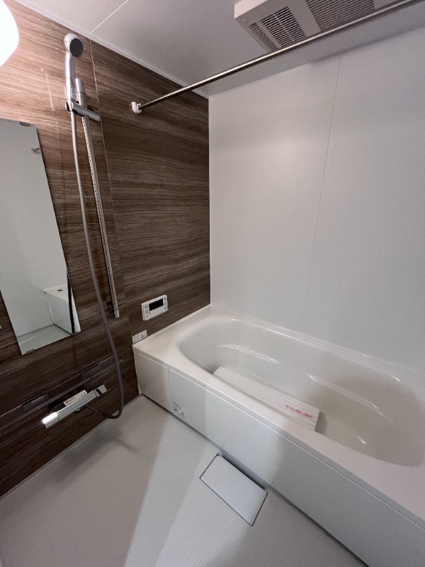 ��ʌ��������܎s������t���Q���ڂ̃A�p�[�g�̃o�X