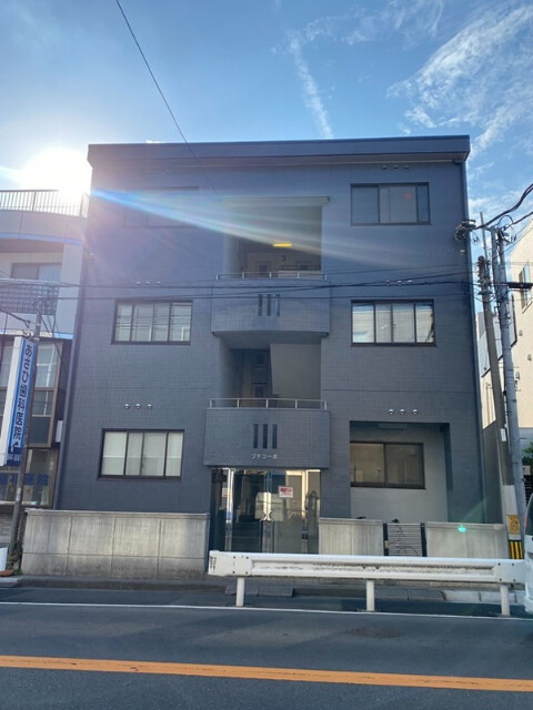 ��ʌ��������܎s��{�擌���Q����253-3�̃}���V�����̌����O��