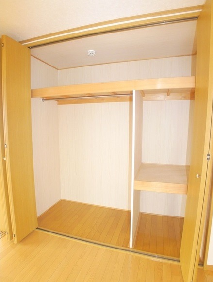 ��ʌ�����s��؂R���ڂ̃}���V�����̎��[