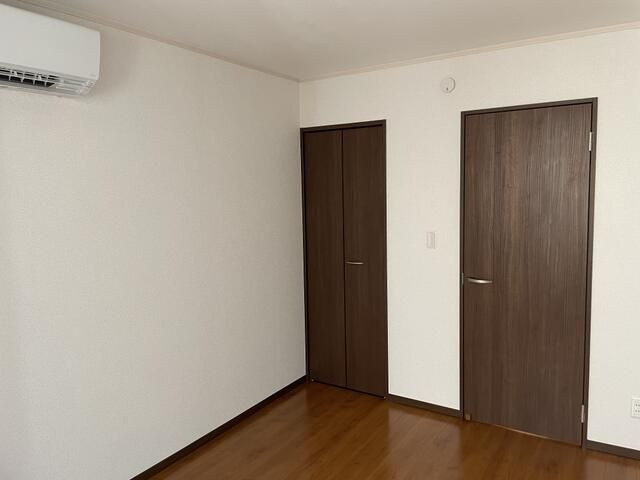 ��ʌ�����s�O�c�a�R���ڂ̃A�p�[�g�̋��ԁE���r���O