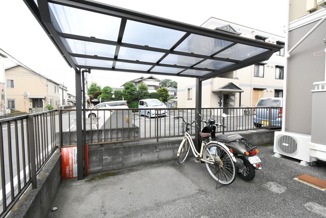 ��ʌ��������܎s�k����i���Q���ڂ̃A�p�[�g�̂��̑�