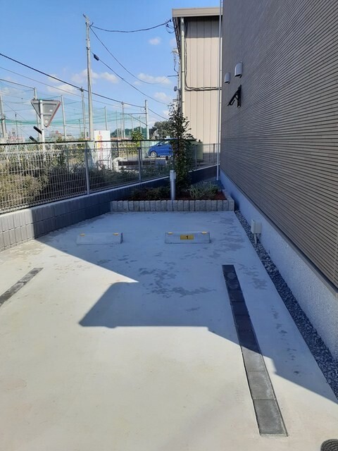 ��ʌ��������܎s����O���U���ڂ̃A�p�[�g�̒��ԏ�