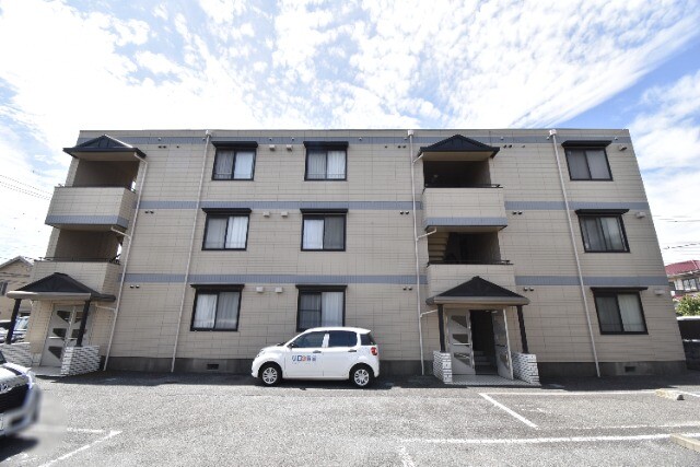 ��ʌ��������܎s�k����i���Q����1155-3�̃A�p�[�g�̌����O��