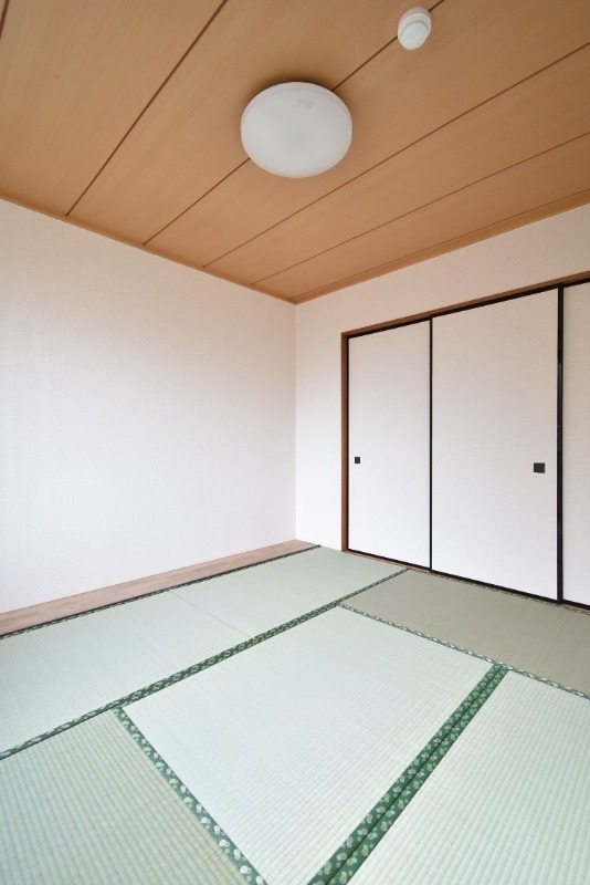 ��ʌ��������܎s�k����i���Q���ڂ̃A�p�[�g�̂��̑�