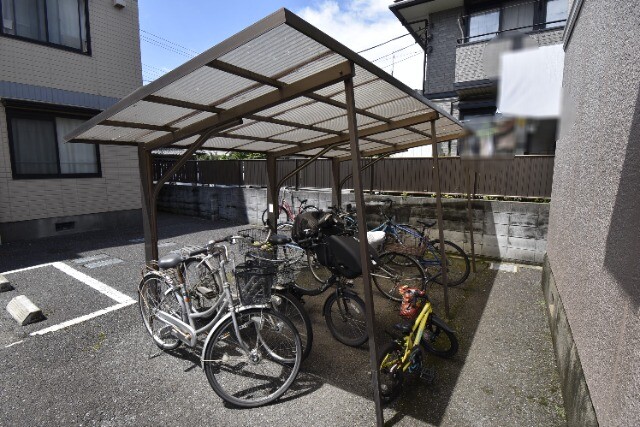 ��ʌ��������܎s�k����i���Q���ڂ̃A�p�[�g�̂��̑�