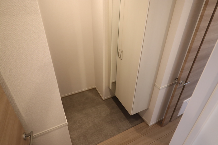 ��ʌ�����s����Q���ڂ̃A�p�[�g�̌���